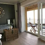 Panoramaresort In Hardangerfjord With Boat And Sauna To Rent - Seaside For 2 Personer Apartment Oystese