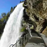 Apartment Panoramaresort In Hardangerfjord With Boat And Sauna To Rent - Seaside For 2 Personer Oystese
