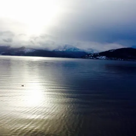 Apartment Panoramaresort In Hardangerfjord With Boat And Sauna To Rent - Seaside For 2 Personer