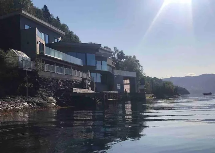 Panoramaresort In Hardangerfjord With Boat And Sauna To Rent - Seaside For 2 Personer