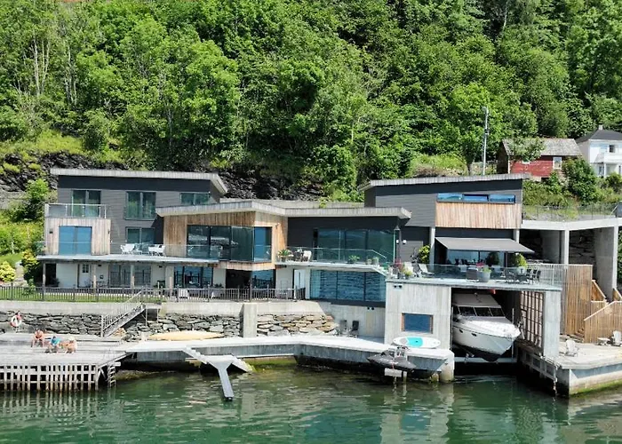 Apartment Panoramaresort In Hardangerfjord With Boat And Sauna To Rent - Seaside For 2 Personer *