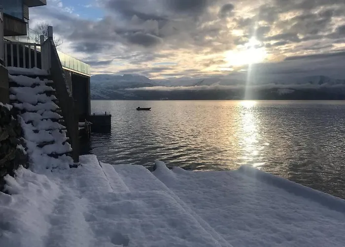 Panoramaresort In Hardangerfjord With Boat And Sauna To Rent - Seaside For 2 Personer شقة